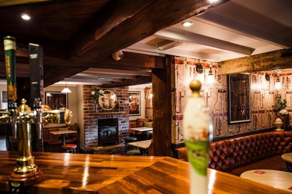 The Black Horse Inn Ґейнсборо Екстер'єр фото